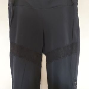 Titika Black Active Leggings with Mesh Panels Size 6